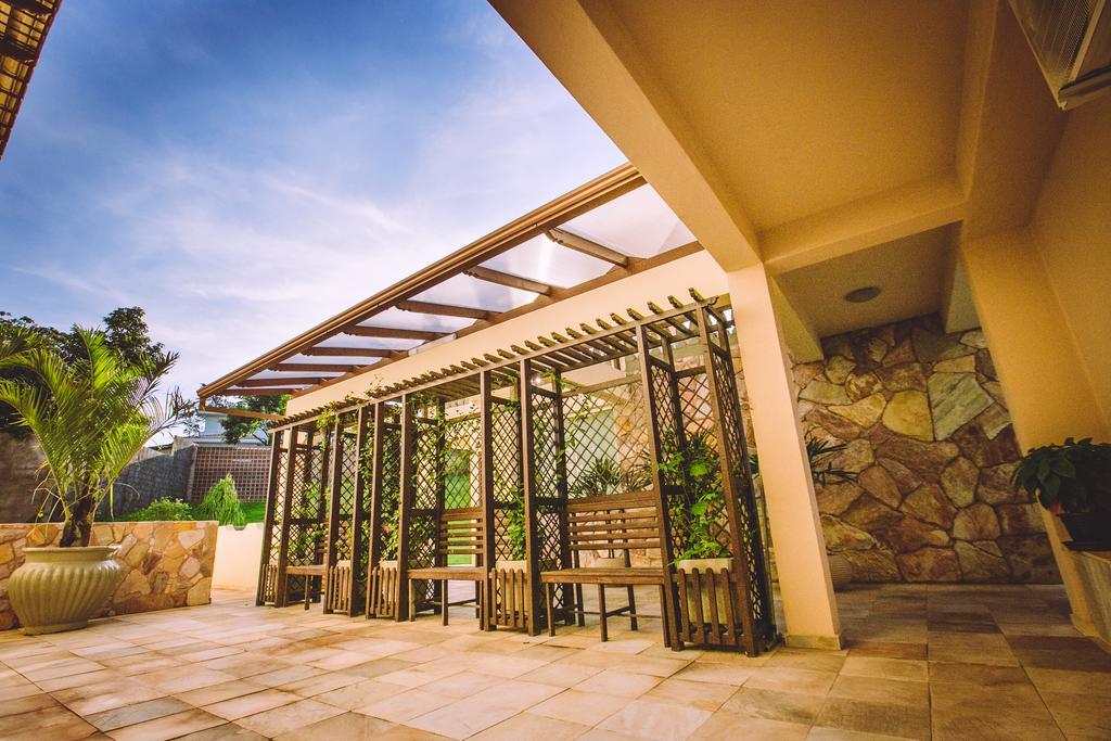 Hotel Dom Otto Vespasiano Kültér fotó